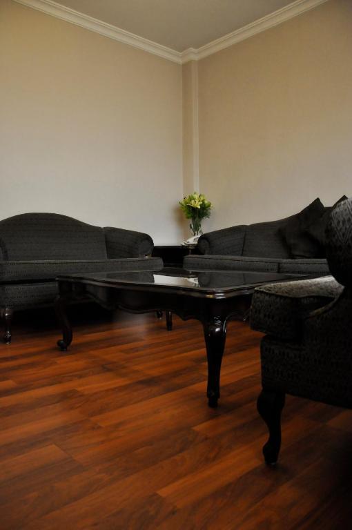 Granada Suites Hotel 암만 객실 사진